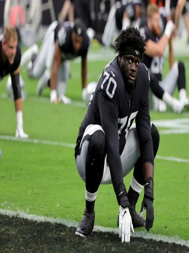 Raiders waive first-round pick alex leatherwood